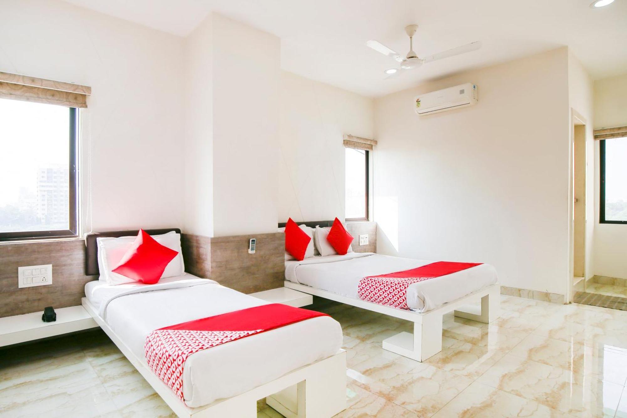 Hotel O Shiv Vatika Banquet & Rooms Bhatha Exterior foto
